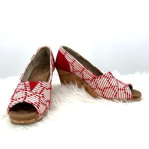 Toms‎ size 6.5 red white wedge heels peep toe slide on